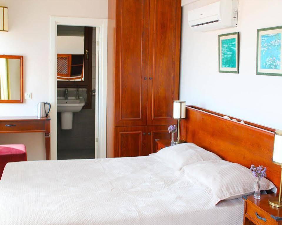 Hotel Elaia Tenedos Εξωτερικό φωτογραφία
